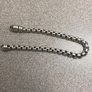 David Yurman box link bracelet 4mm thick.